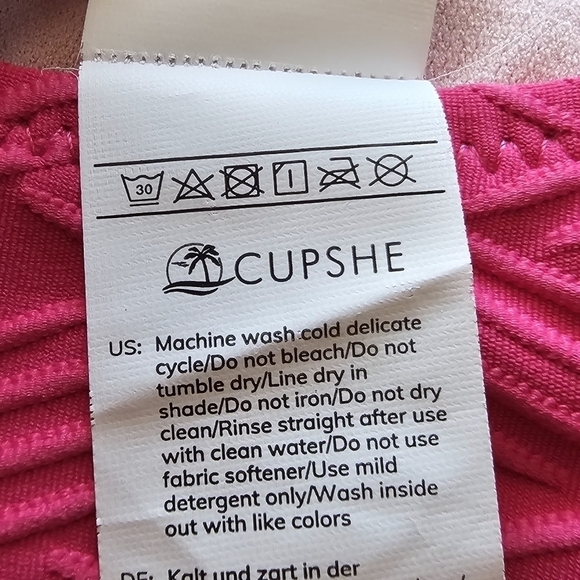 132.🆕️ Large Cupshe New Hot Pink High Cut Leg Bikini Bottom - Picture 9 of 10